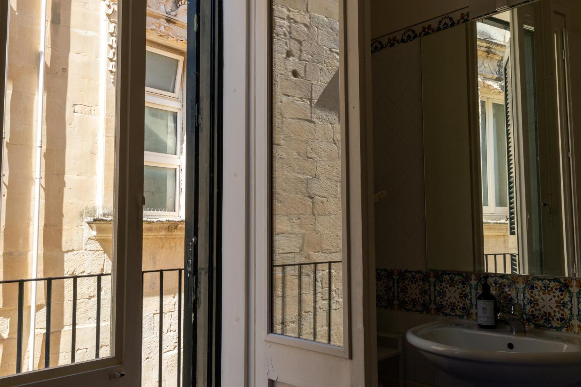 ليتشي Palazzo Della Contessa - Suites & Breakfast المظهر الخارجي الصورة